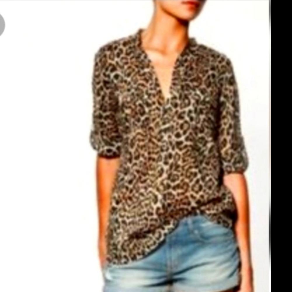 Zara Leopard Print‎ Henley top. EUC.